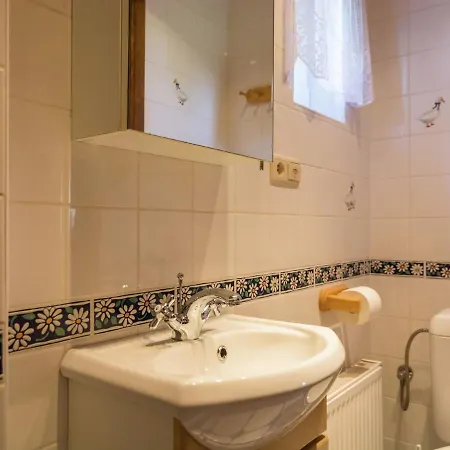 Charming For 2pers And A Baby In The Land Of The Valley Tatil Evi Roly
